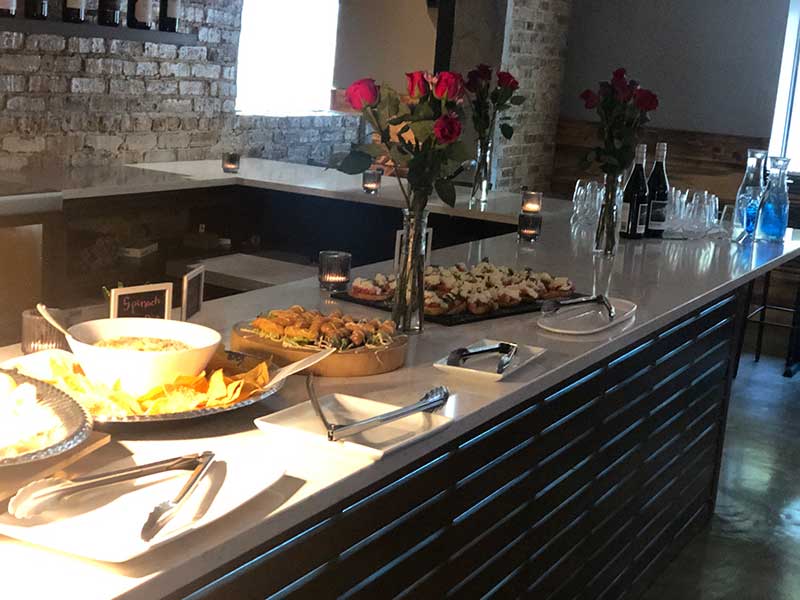 Catering Services 3<br />
